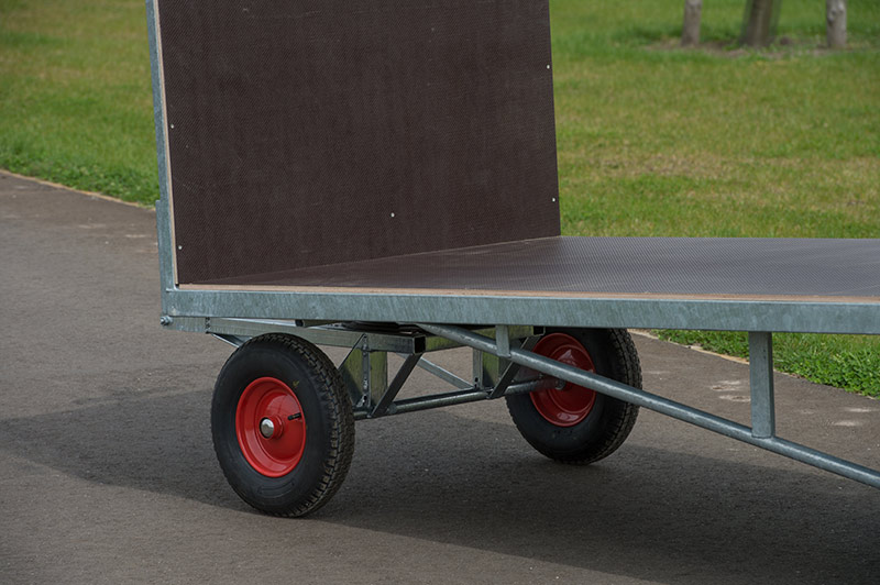 Chariot de transport pour foin - paille